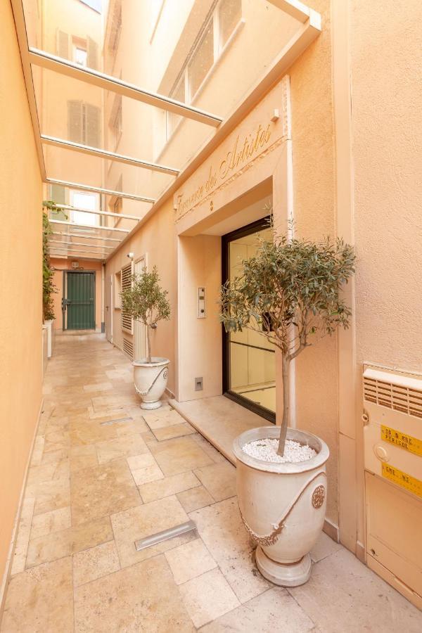 Traverse Des Artistes Aparthotel 3*