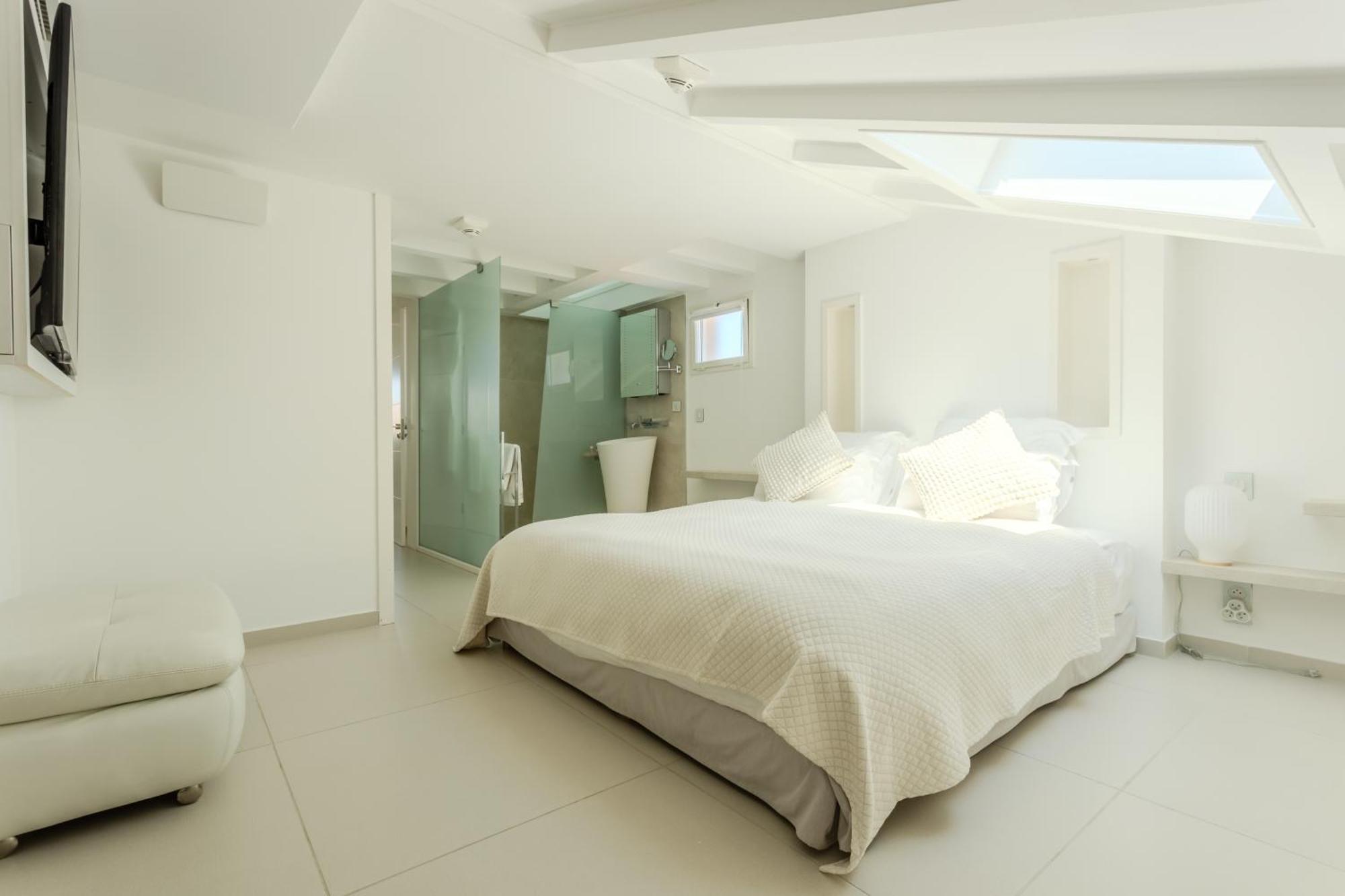 Traverse Des Artistes Aparthotel 3*