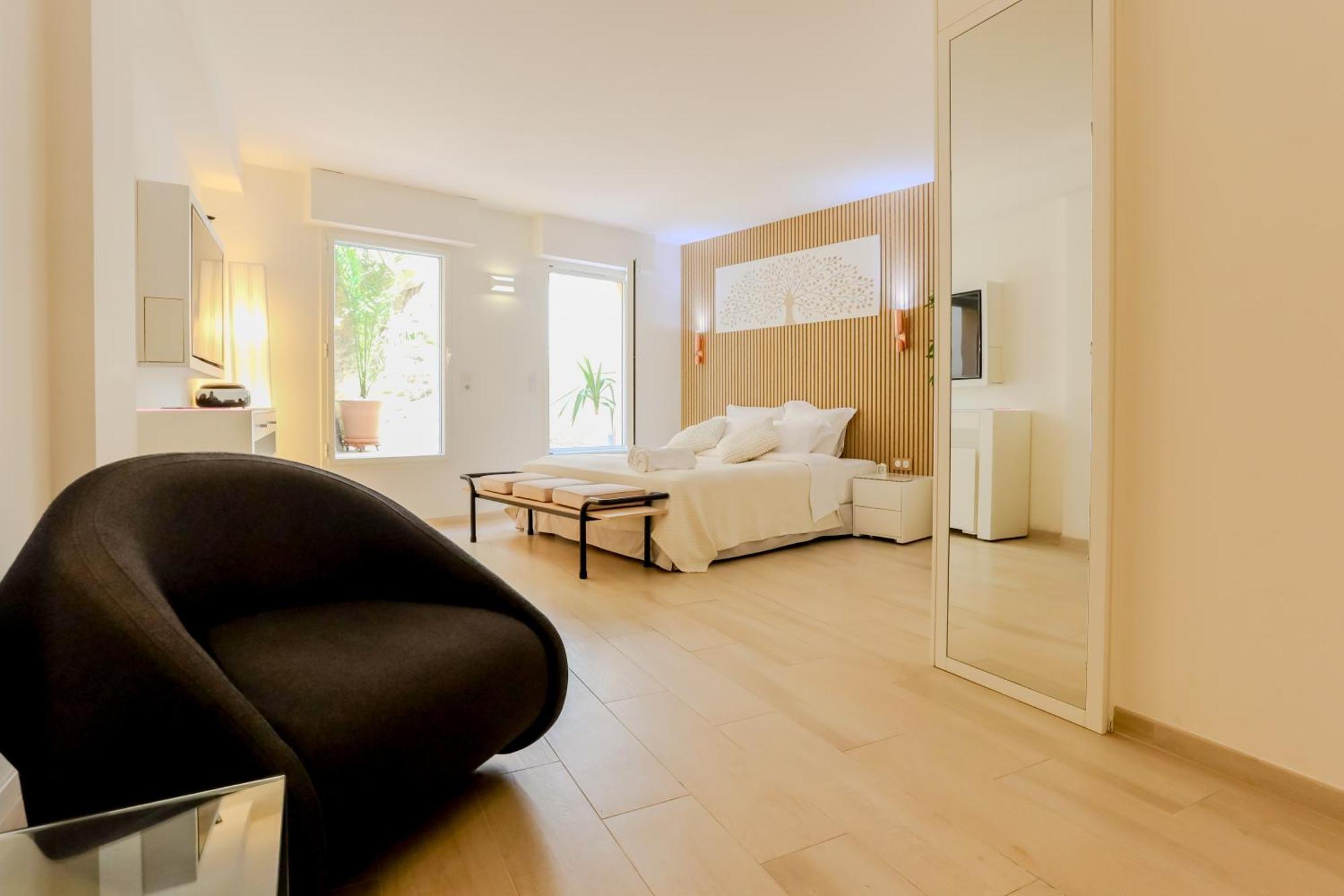 Traverse Des Artistes Aparthotel Cannes